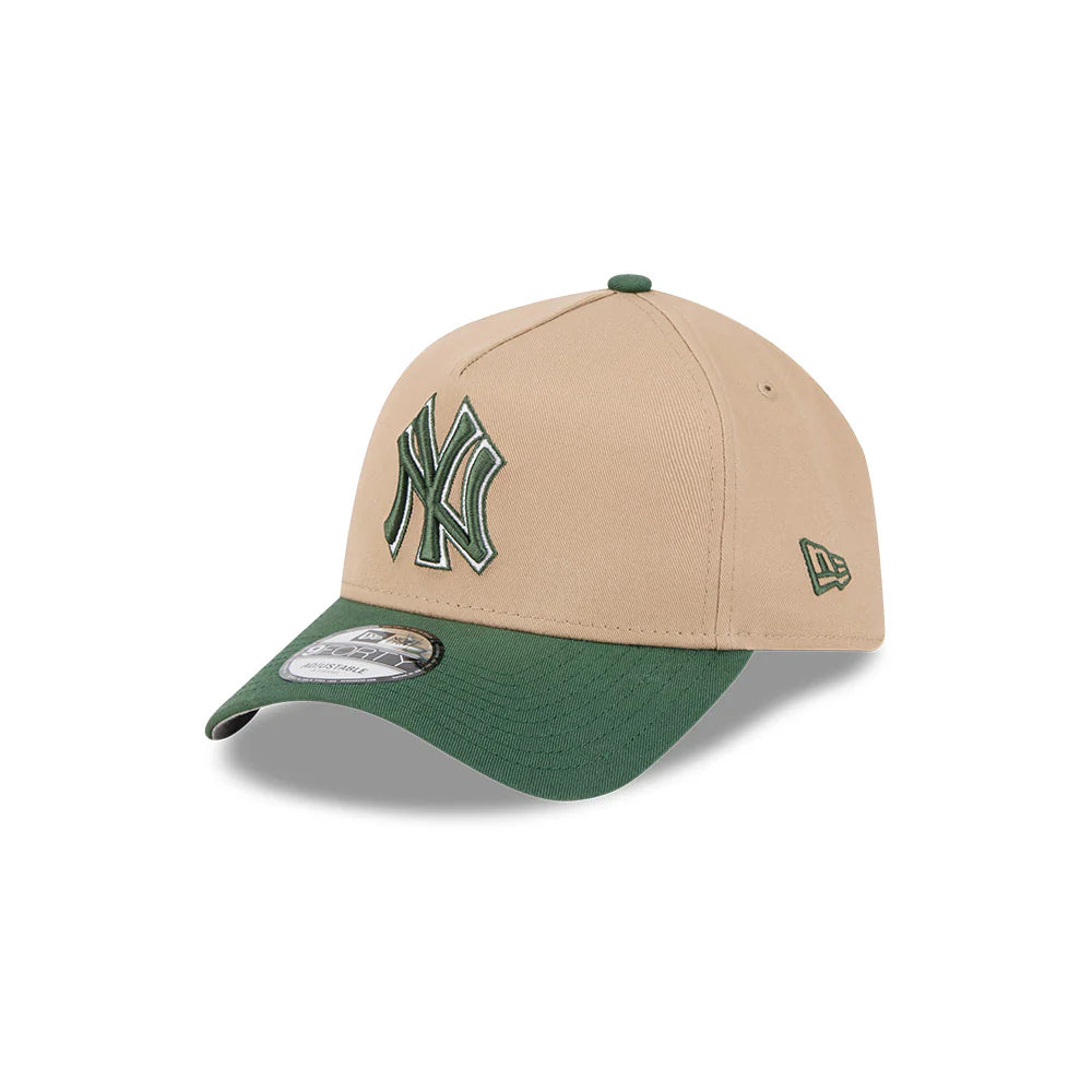 New York Yankees Hat - Camel Pine Green 2-Tone World Series 9Forty A-Frame MLB Snapback Cap - New Era